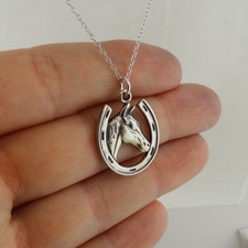 Cavalo Em Colar Berloque Ferradura-Prata Esterlina 925-Boa Sorte Equestre comprar usado  Enviando para Brazil