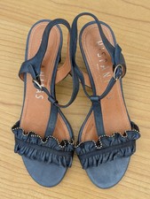 Stylish comfortable ruched for sale  ABERDEEN