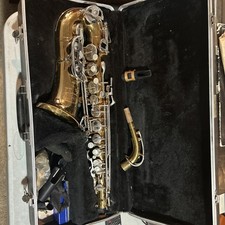 Saxofone alto Selmer Bundy II com estojo comprar usado  Enviando para Brazil