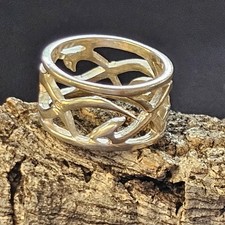 Bague jonc ajouré d'occasion  Le Luc