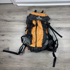 Mochila de caminhada Teton Sports Summit 1500 25L laranja e preta aventura ao ar livre, usado comprar usado Mochila de caminhada Teton Sports Summit 1500 25L laranja e preta aventura ao ar livre, usado comprar usado  Enviando para Brazil