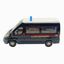 Modellino burago van usato  Napoli