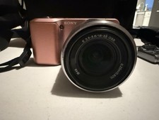 Sony Alpha NEX-3 com acessórios e bolsa de transporte comprar usado  Enviando para Brazil