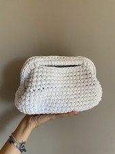 Clutch bianca all usato Clutch bianca all usato  Solza