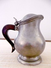 Pitcher etain etains d'occasion  Expédié en Belgium