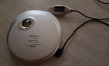 Vecchio player portatile usato  Povegliano Veronese