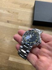 Oris aquis date for sale  ILFRACOMBE