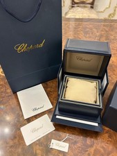 Conjunto Caixa de Relógio Chopard – Caixas Internas e Externas Originais + Livreto + Almofada comprar usado Conjunto Caixa de Relógio Chopard – Caixas Internas e Externas Originais + Livreto + Almofada comprar usado  Enviando para Brazil