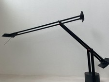 Artemide tizio s2439b d'occasion  Expédié en Belgium