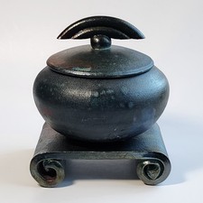 Studio art pottery for sale  Edmonds
