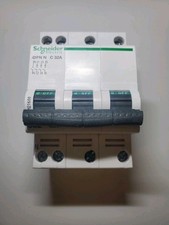Disjoncteur schneider a9n21600 d'occasion  Goussainville