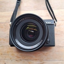 Fujifilm 16.3 digital d'occasion  Gujan-Mestras