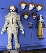 Usado, Mezco Toyz escala 1:12 IT PENNYWISE THE CLOWN com acessórios  comprar usado  Enviando para Brazil