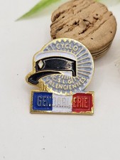 Pin ancien gendarmerie d'occasion  Landrecies