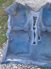 lancia thema moquette usato  L Aquila