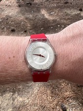 Vintage Swatch Skin "Apasionada" SFK108 - Fabricado na Suíça - Nova alça e bateria limpa comprar usado  Enviando para Brazil