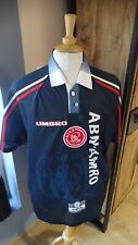 Maillot football umbro d'occasion  Condé-sur-l'Escaut
