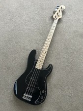 Squier affinity bass for sale  CHELMSFORD