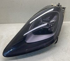 Faro anteriore sinistro usato  Italia