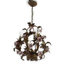Candelabro Hollywood Regency 4 luzes folhas de metal ornamentadas flores de porcelana rosa, usado comprar usado  Enviando para Brazil