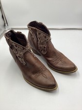 Volatile tan lace for sale  Mitchell