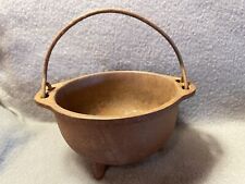 small 5 5 cast iron pot for sale  Moscow