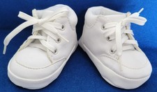 Usado, Novo Vintage Branco Tops Altos Tamanho 2 (6-9 meses) Sapatos de Berço Limpos e Fofos comprar usado  Enviando para Brazil