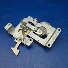 Trava de porta de forno embutida THERMADOR genuína # 00486324 486324 comprar usado  Enviando para Brazil