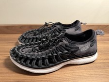 Keen uneek sneaker for sale  READING