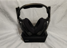 Fone de Ouvido para Jogos Sem Fio Logitech Astro A50 Preto com Estação de Carregamento Sem Cabos, usado comprar usado  Enviando para Brazil