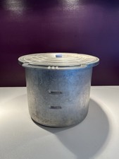 6 round 5 deep pots for sale  Sylvania