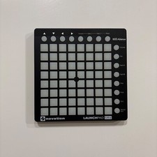 Launchpad mini midi usato  Vizzola Ticino
