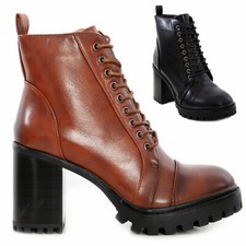 Scarpe donna stivali usato  Guidonia Montecelio