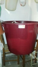 Contenitore plastica grande usato  Eboli