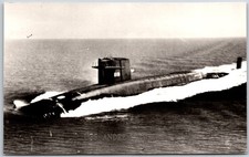 USS Andrew Jackson Submarine No. Cartão postal 610 Cruising on Ocean Surface, RPPC comprar usado USS Andrew Jackson Submarine No. Cartão postal 610 Cruising on Ocean Surface, RPPC comprar usado  Enviando para Brazil