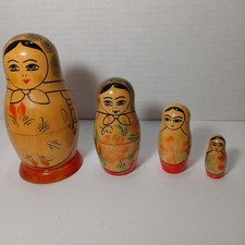 Bonecas de aninhamento vintage URSS Matrioska~conjunto de 4~madeira~pintadas à mão comprar usado  Enviando para Brazil