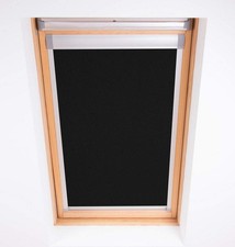 Używany, Czarna roleta Velux do okien dachowych, dł. 75 x szer. 15 cm, firmy Bloc Blinds na sprzedaż  PL