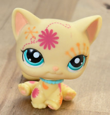 Cartão postal Littlest Pet Shop autêntico LPS #1231 gato amarelo sentado flores animais de estimação, usado comprar usado  Enviando para Brazil