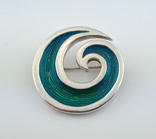 Silver enamel swirl d'occasion  Expédié en Belgium