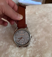 Relógio masculino Nixon The C45 couro cinza/ouro rosa quartzo aço inoxidável 45 mm, usado comprar usado  Enviando para Brazil