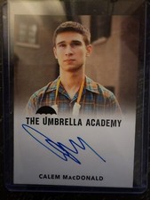 The umbrella academy d'occasion  Palaiseau
