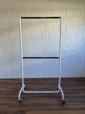 Stabiler kleiderständer metal gebraucht kaufen  Kassel