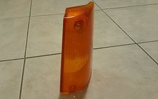 Vetro laterale arancione usato  Urbino