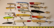 Lote 15x Iscas de Pesca Artificial Poppers Minnows Várias Cores Tamanho Formas Robalo, usado comprar usado  Enviando para Brazil