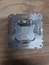 Merten 5768 relais gebraucht kaufen  Aschersleben