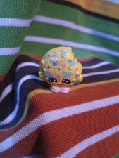 Shopkins - Kookie Cookie Mid Season - Mystery Lost Edition - Ótimo Estado 👍 comprar usado Shopkins - Kookie Cookie Mid Season - Mystery Lost Edition - Ótimo Estado 👍 comprar usado  Enviando para Brazil