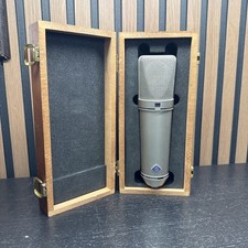 Neumann microfono condensatore usato  Spedire a Italy