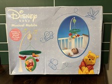 Decoração musical de berço móvel Disney Baby Winnie the Pooh gira bebê dormir comprar usado  Enviando para Brazil