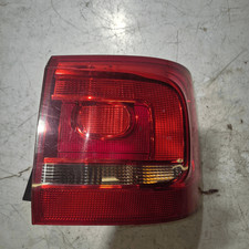 Dx. fanale post. usato  Volpago del Montello