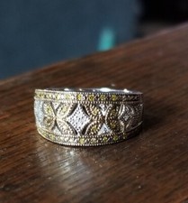 Fancy yellow pave for sale  Warren